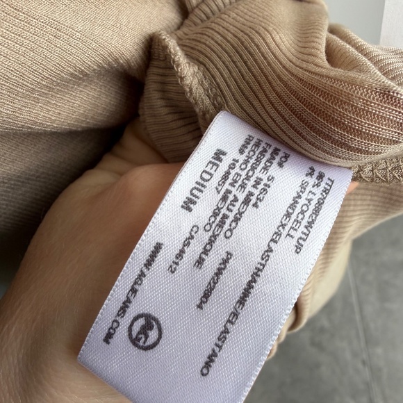 AG Jeans Ribbed Top Size Medium - Picture 5 of 6